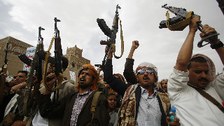 13 killed in clashes between Yemeni gov't forces, Houtis in oil-rich province